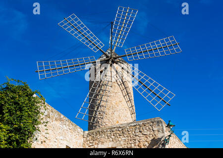 Mühle von Restaurant Moli De Pau in Sineu, Mallorca, Mallorca, Balearen, Spanien, Europa Stockfoto