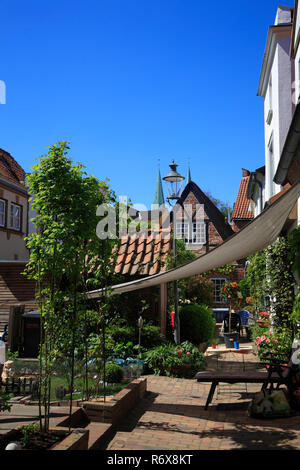 Innenhof des Rosen-Gang, Rosen Alley, Gängeviertel, Lübeck, Luebeck, Schleswig-Holstein, Deutschland, Europa Stockfoto