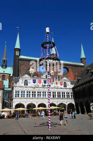 Rathaus und Marktplatz, Lübeck, Luebeck, Schleswig-Holstein, Deutschland, Europa Stockfoto