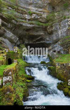 Source de la Loue, Doubs Goumois, Jura, Franche Comte, Frankreich Stockfoto