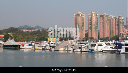 Tuen Mun, Hong Kong, 22. März 2018: Schiff Schiff in Hongkong Stockfoto