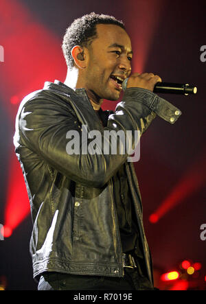 John Legend führt in Konzert im Seminole Hard Rock Hotel und Kasino in Hollywood, Florida am 9. Juli 2009. Stockfoto