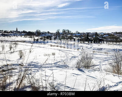 Blick auf Wohnviertel von Susdal im Winter Stockfoto