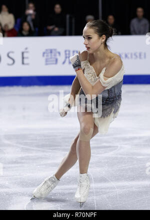 Vancouver, British Columbia, Kanada. 6 Dez, 2018. ALINA ZAGITOVA Russlands konkurriert in die Damen kurze Programm an der ISU Junior Grand Prix Finale in Dezember 6, 2018 in Vancouver, British Columbia, Kanada. Credit: Andrew Kinn/ZUMA Draht/Alamy leben Nachrichten Stockfoto