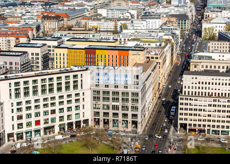 Blick auf den Leipziger Platz, Mall von Berlin, Berlin, Deutschland Stockfoto