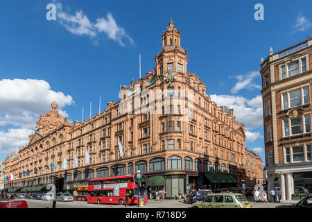 Das Kaufhaus Harrods, London, Großbritannien Stockfoto