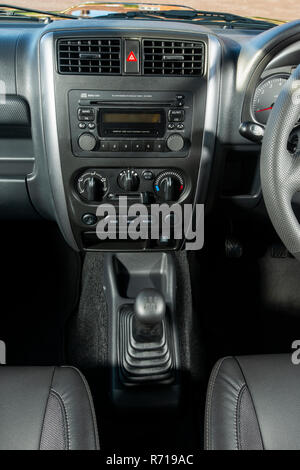 2012 Suzuki Jimmy, winzig, aber 4x4 Off Roader Stockfoto