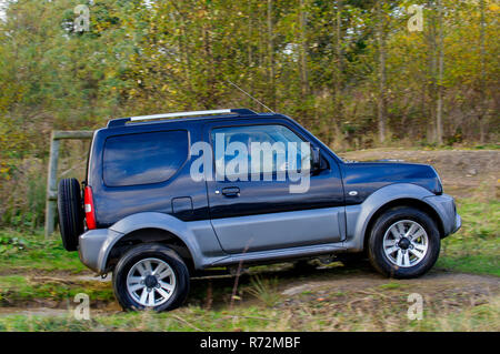 2012 Suzuki Jimmy, winzig, aber 4x4 Off Roader Stockfoto