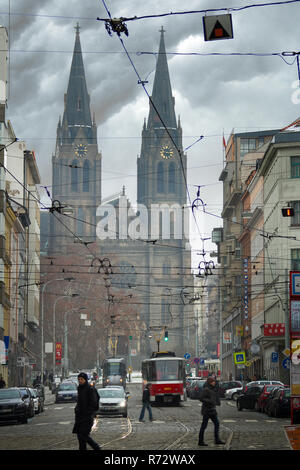 Prag, tschechische Republik - 18. FEBRUAR 2013: Kirche St. Ludmila auf Namesti Miru Peasce in Prag Stockfoto