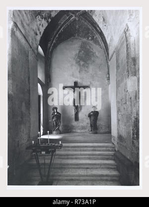 Abruzzen Chieti Lanciano S. Maria Maggiore, das ist mein Italien, die italienische Land der visuellen Geschichte, Kirche stammt aus dem 14. Jahrhundert und angeblich über einen Tempel des Apollo gebaut. Teile der Kirche wurden im 16. Jahrhundert renoviert, aber einige dieser Renovierung wurde 1965 entfernt, der Rückkehr der Kirche in seinen ursprünglichen Stil. Es gibt viele Blick nach außen, mit besonderem Augenmerk auf die Apsis und recht Portale bezahlt mit ihren Windows rose. Es gibt allgemeine Ansichten des Innenraums. Ein paar Bilder sind fotografierte die wichtigsten Objekte sind ein vortragekreuz und ein hölzernes Kruzifix mit Terrakotta f Stockfoto