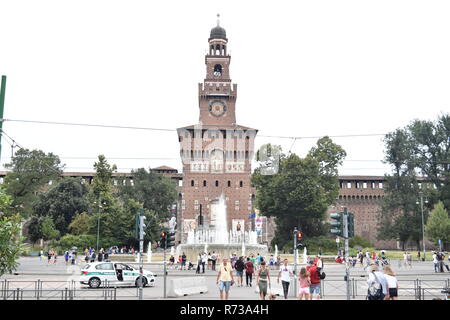Der Eingang zum Castello Sforzesco in Mailand, Italien Stockfoto