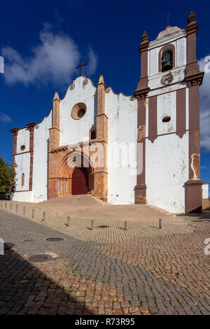 Die cathetral in der Altstadt von Silves, Algarve, Portugal Stockfoto