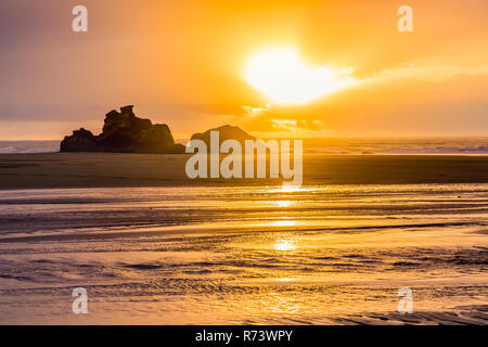 Schöne Atmosphäre am frühen Abend an Tagharte Beach in der Nähe von Essaouira, Marokko Stockfoto