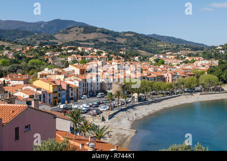 Frankreich, Pyrenees Orientales, Cote Vermeille, Collioure, Port d'Avall und Boutigue Strände in der Baleta Cove // Frankreich, Pyrénées-Orientales (66), Côte Stockfoto