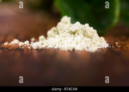 Trockenes Pulver japanischen Meerrettich (Wasabi) Stockfoto