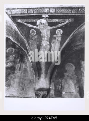 Umbrien Perugia Spoleto S. Domenico, dies ist mein Italien, die italienische Land der visuellen Geschichte, Außenansichten von 13.-14. Jahrhundert Kirche im Jahre 1960 restaurierte gestreiften Fassade, Glockenturm, und Portale. Blick auf den Innenbereich offenbaren eine gotische Struktur mit hohen Decken, Spitzbögen, und einer Apsis mit Glasfenstern. Fragmente der erhaltenen Fresken sind in den weißen Wänden sichtbar. Die meisten Zimmer bieten einen Blick auf Gemälde und Fresken in den drei Kapellen und Krypta. In der Kapelle des St. Maria Magdalena sind umfangreiche Freskenzyklen Anfang des 15. Jahrhunderts, des Heiligen. Die Callicola Kapelle und die Kapelle des Sakraments sind Ba Stockfoto