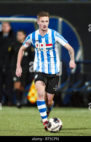 Eindhoven, Niederlande. 7. November 2018. Niederländische Keuken Kampioen Divisie, Saison 2018-2019, Eindhoven - Jong Utrecht. Eindhoven defender Siebe van der Heyden am Ball während des Spiels Eindhoven - Jong Utrecht (0-0). Credit: Pro Schüsse/Alamy leben Nachrichten Stockfoto