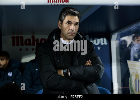 Leganes, Madrid, Spanien. 7 Dez, 2018. CD Leganes's Coach Mauricio PELLEGRINO während des La Liga Match zwischen CD Leganes, Getafe CF bei Butarque Stadion in Leganes, Spanien gesehen. Credit: LEGAN S. Mace/SOPA Images/ZUMA Draht/Alamy leben Nachrichten Stockfoto