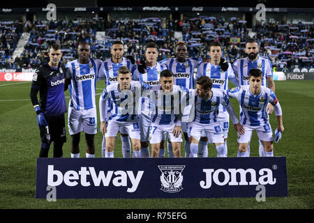 Leganes, Madrid, Spanien. 7 Dez, 2018. CD Leganes-Team während der Liga Match zwischen CD Leganes, Getafe CF bei Butarque Stadion in Leganes, Spanien gesehen. Credit: LEGAN S. Mace/SOPA Images/ZUMA Draht/Alamy leben Nachrichten Stockfoto