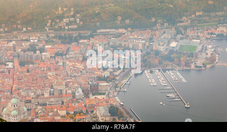 Luftaufnahme der Como Marina in Italien Stockfoto