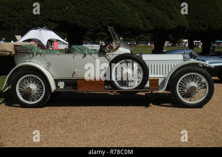 Ein 1912 Rolls-Royce Silver Ghost Barker Torpedo Phaeton "Taj Mahal" an der Concours von Eleganz 2018 Hanpton Court Palace, East Molesey, Surrey Stockfoto