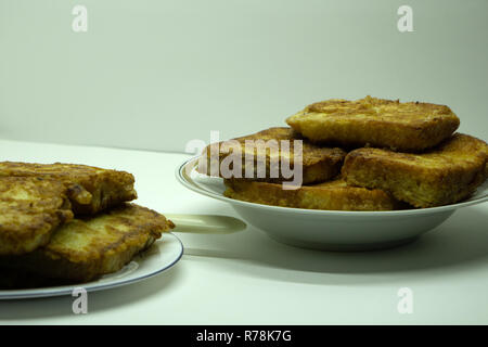 Toast mit Butter und Besprengung mit Zucker Stockfoto