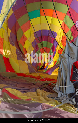 Hintergrund Mit farbigem Material des Ballons in Kappadokien Stockfoto