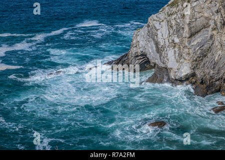 Detail der Küste Klippen in Bizkaia, Baskenland Stockfoto