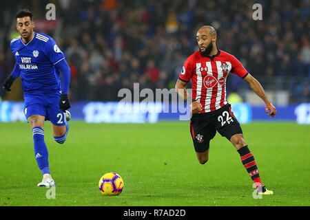 Southampton, Großbritannien. 8. Dezember 2018. Nathan Redmond von Southampton während der Premier League Match zwischen Cardiff City und Southampton an der Cardiff City Stadium, Cardiff, Wales am 8. Dezember 2018. Foto von Dave Peters. Nur die redaktionelle Nutzung, eine Lizenz für die gewerbliche Nutzung erforderlich. Keine Verwendung in Wetten, Spiele oder einer einzelnen Verein/Liga/player Publikationen. Credit: UK Sport Pics Ltd/Alamy leben Nachrichten Stockfoto