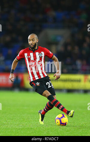 Southampton, Großbritannien. 8. Dezember 2018. Nathan Redmond von Southampton während der Premier League Match zwischen Cardiff City und Southampton an der Cardiff City Stadium, Cardiff, Wales am 8. Dezember 2018. Foto von Dave Peters. Nur die redaktionelle Nutzung, eine Lizenz für die gewerbliche Nutzung erforderlich. Keine Verwendung in Wetten, Spiele oder einer einzelnen Verein/Liga/player Publikationen. Credit: UK Sport Pics Ltd/Alamy leben Nachrichten Stockfoto