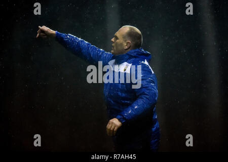 Arnheim, 08-12-2018, Papendal, Saison 2018 / 2019, Niederländische Tweede Divisie, Jong Vitesse Trainer Joseph Oosting während des Spiels Jong Vitesse - Scheveningen 2-1 Stockfoto