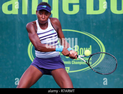 Plantation, Florida, USA. 08 Dez, 2018. Cori Gauff, aus den USA, spielt in der GS 18 Halbfinale des 2018 Orange Bowl Junior International Tennis Meisterschaften gespielt an der Frank Veltri Tennis Center in Plantation, Florida, USA. Mario Houben/CSM/Alamy leben Nachrichten Stockfoto