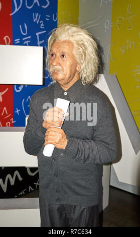 MONTREAL, KANADA - 23. SEPTEMBER 2018: Albert Einstein, der berühmte Physiker, der die Relativitätstheorie entwickelt. Wachsfigurenkabinett Musée Grévin in Montreal, Qu Stockfoto