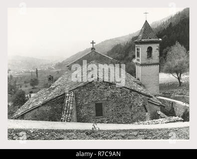 Latium Rieti Valle di Capodacqua Santuario della Madonna di Capodacqua, das ist mein Italien, die italienische Land der Geschichte, mittelalterliche Architektur, Skulptur, Architektur, Skulptur, Malerei Wallfahrt Punkt antiken Ursprünge der Pfarrei gibt es im Jahre 1153 errichtet wurde, das Erdbeben von 1703 in der Folge in mehr Majestic Proportionen, wieder eingeweiht im Jahre 1853 rekonstruierten zerstört. Stockfoto