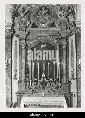 Latium Rieti Valle di Capodacqua Santuario della Madonna di Capodacqua, das ist mein Italien, die italienische Land der Geschichte, mittelalterliche Architektur, Skulptur, Architektur, Skulptur, Malerei Wallfahrt Punkt antiken Ursprünge der Pfarrei gibt es im Jahre 1153 errichtet wurde, das Erdbeben von 1703 in der Folge in mehr Majestic Proportionen, wieder eingeweiht im Jahre 1853 rekonstruierten zerstört. Stockfoto