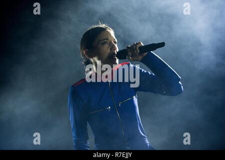 Main, Italien. 8. Dez 2018. Jain Live at Fabrique © Roberto Finizio / alamy Leben Nachrichten Stockfoto