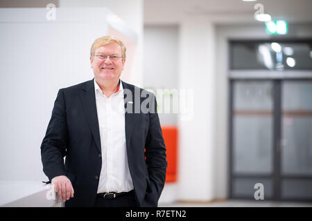 Gerlingen, Deutschland. 07 Dez, 2018. Stefan Hartung, ehemaliger Bosch-geschäftsführer für die Energie- und Gebäudetechnik. Vom 1. Januar 2019, Hartung wird der neue Geschäftsführer für die Mobility Solutions Division. Credit: Sebastian Gollnow/dpa/Alamy leben Nachrichten Stockfoto
