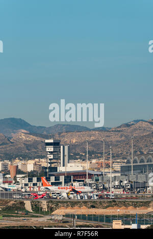Der internationale Flughafen Alicante/Elche, Alicante, Costa Blanca, Spanien, Europa Stockfoto