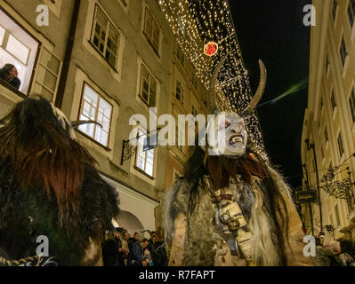 Salzburg: Krampuslauf (Krampus-Lauf, Perchtenlauf, Krampus, Maske ...