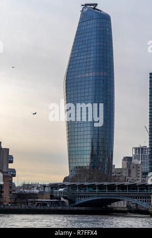 Nummer 1 Blackfriars ist eines von Londons gemischt dichte Türmen, Wohn- und Gewerbeimmobilien. London. Großbritannien Stockfoto