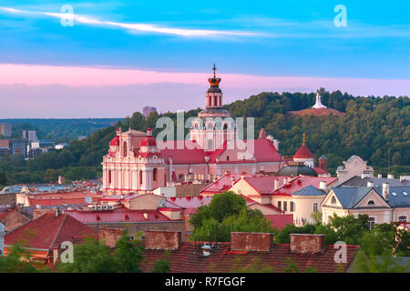 Altstadt bei Sonnenuntergang, Vilnius, Litauen Stockfoto