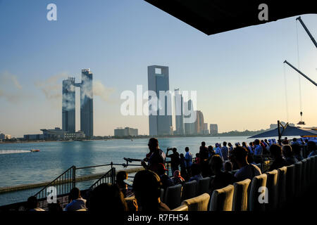 Dezember 7, 2018 - Wasser Abu Dhabi, VAE: Zuschauer am Abu Dhabi International Marine Sports Club Grand Prix F1 H2O Stockfoto
