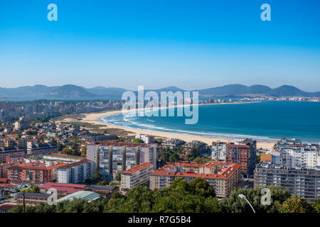 Sandstrand in Laredo, an der Nordküste von Mallorca, Spanien Stockfoto