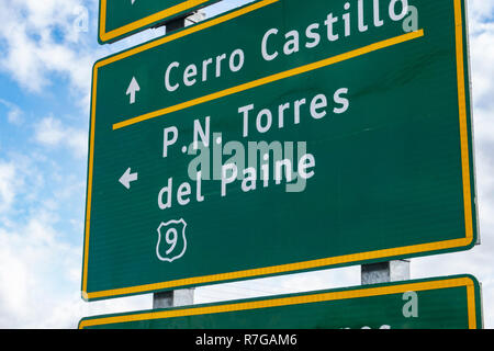 Schild Richtung zeigen, Torres del Paine National Park Stockfoto