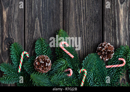 Weihnachtsbaum Filialen schliessen Foto getönt. Stockfoto