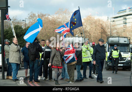 EDL Brexit bedeutet, Ausfahrt März Dec 9 2018 Stockfoto