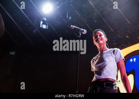 Toronto, Kanada. 09. Dezember 2018. Das Internet Sänger Syd Tha Kyd (Sydney Bennett) führt bei Rebel Nachtclub Credit: topconcertphoto/Alamy leben Nachrichten Stockfoto