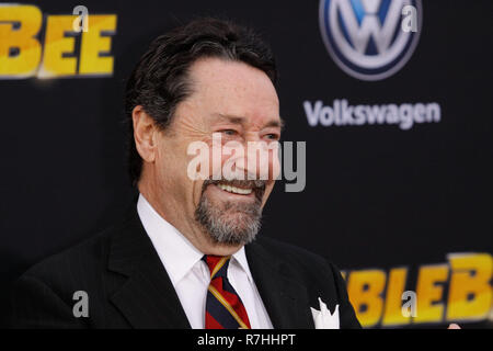 Los Angeles, USA. 9. Dez 2018. Peter Cullen bei der Premiere von Paramount Pictures' 'Hummel' an der TCL Chinese Theatre in Hollywood, CA, 9. Dezember 2018 statt. Foto von Joseph Martinez/PictureLux Credit: PictureLux/Hollywood Archiv/Alamy leben Nachrichten Stockfoto