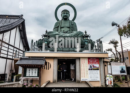 Die takaoka emblematischen Großen Buddha ist eine der drei Großen Buddha Statuen von Japan. Stockfoto