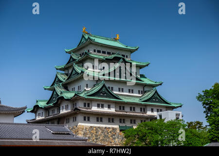 Landschaft von Nagoya Castle, einer der berühmtesten Schloss in Japan. In der Zentrale von Nagoya Stadt suchen Stockfoto